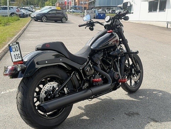 Harley-Davidson Low Rider S 117 Red Line/Finns i butik 3 of 8