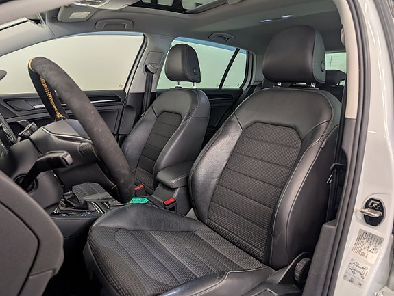 Volkswagen Golf-Serie 8 of 20
