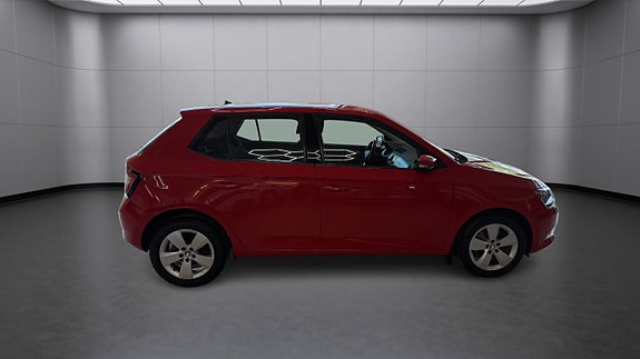 Skoda Fabia 4 of 5