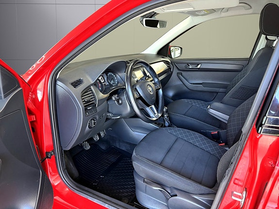 Skoda Fabia 9 of 14