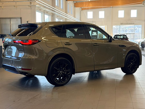 Mazda CX-60 3 of 5