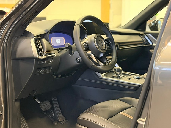 Mazda CX-60 6 of 21
