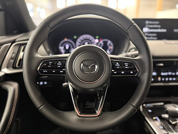 Mazda CX-60 11 of 21