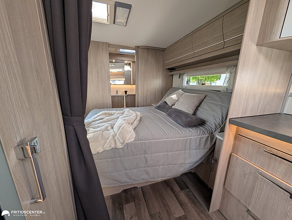 Kabe ROYAL 630 TDL KS *Queensbed / Ljus inredning / ALDE 10 of 21