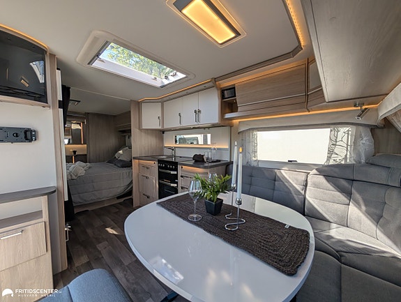 Kabe ROYAL 630 TDL KS *Queensbed / Ljus inredning / ALDE 5 of 21
