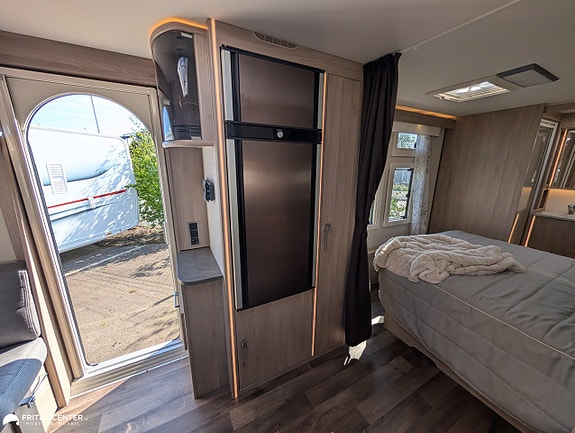 Kabe ROYAL 630 TDL KS *Queensbed / Ljus inredning / ALDE 9 of 21