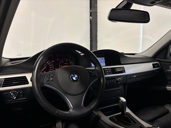 BMW 320d 16 of 30