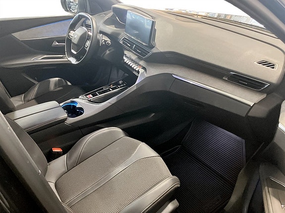 Peugeot 3008 11 of 15