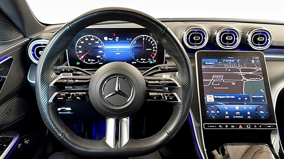 Mercedes-Benz C300 e 12 of 26