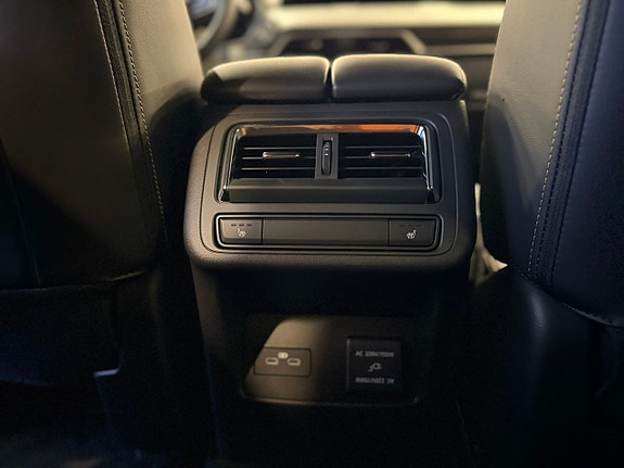 Mazda CX-60 11 of 21