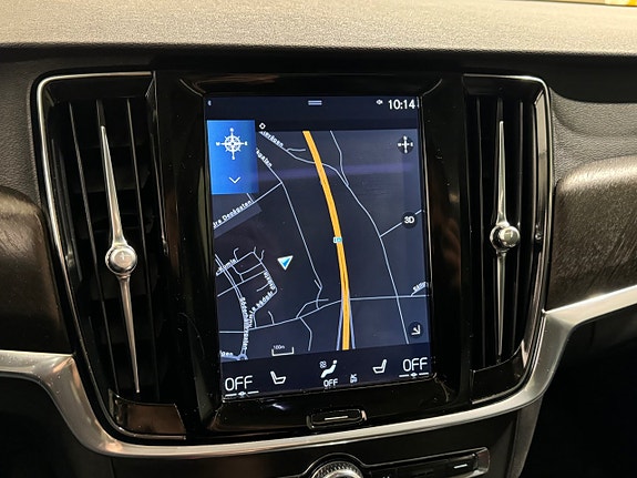 Volvo V90 Cross Country 19 of 21
