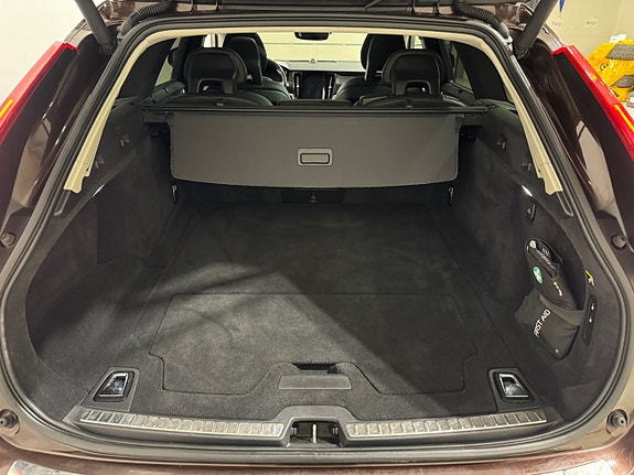 Volvo V90 Cross Country 8 of 21
