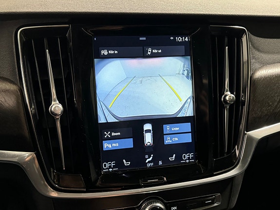Volvo V90 Cross Country 18 of 21