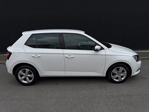 Skoda Fabia 6 of 11