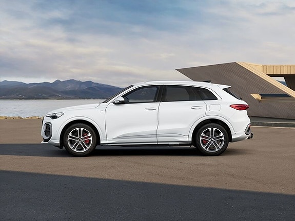Audi Q5 3 of 5