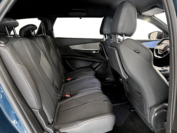 Peugeot 5008 17 of 20