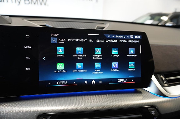 BMW iX1 14 of 22