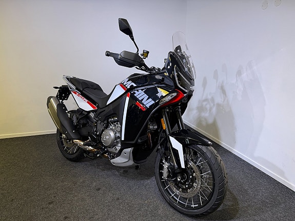 Moto Morini X-Cape 1200 2 of 9