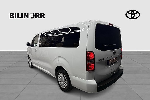 Toyota Proace Verso 2 of 5