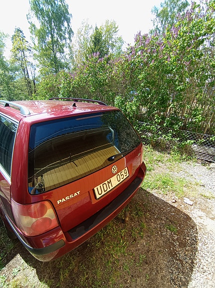 Volkswagen Passat 5 of 5