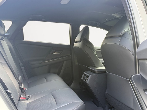 Subaru E-Outback 12 of 19