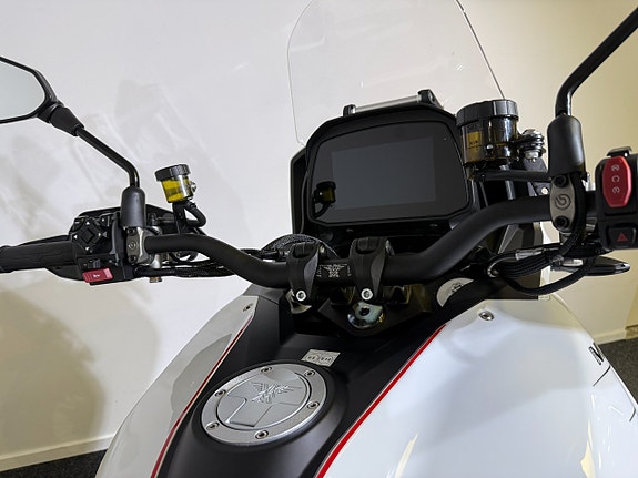 Moto Morini X-Cape 1200 6 of 9