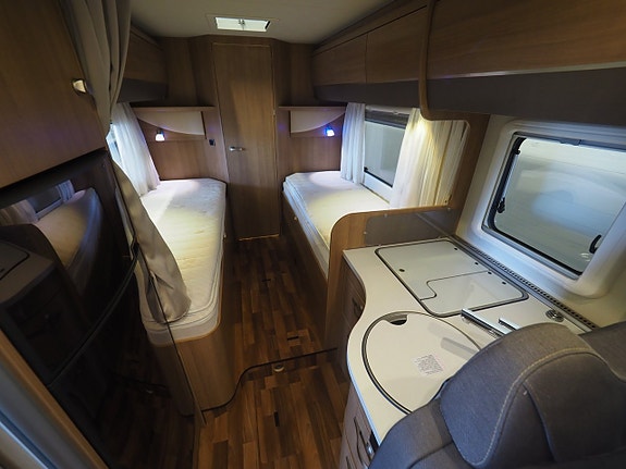 Hymer T 668 CL Bianco Line Låga Långbäddar I AUT I 3850kg 10 of 19