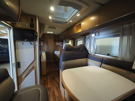 Hymer T 668 CL Bianco Line Låga Långbäddar I AUT I 3850kg 9 of 19