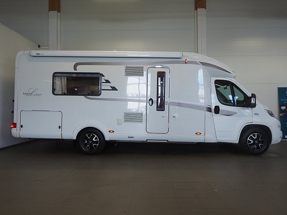 Hymer T 668 CL Bianco Line Låga Långbäddar I AUT I 3850kg 3 of 19