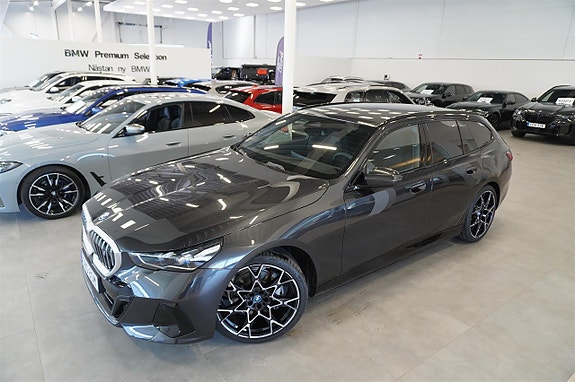 BMW i5 4 of 13
