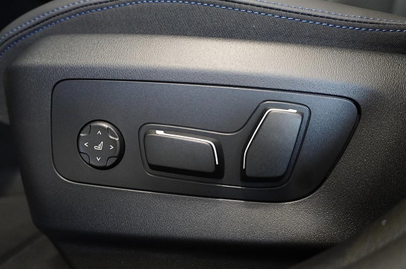 BMW i5 9 of 13