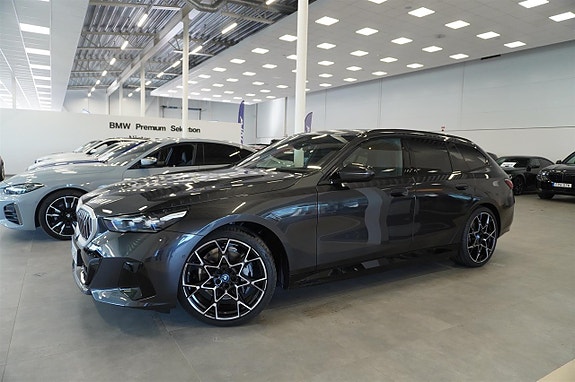 BMW i5 2 of 13