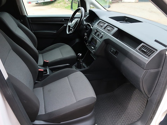 Volkswagen Caddy 13 of 13