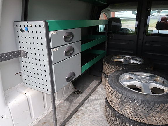 Volkswagen Caddy 10 of 13
