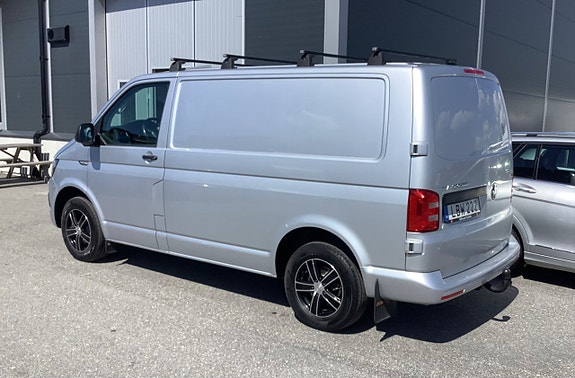 Volkswagen Transporter 7 of 15