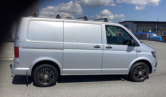 Volkswagen Transporter 4 of 5