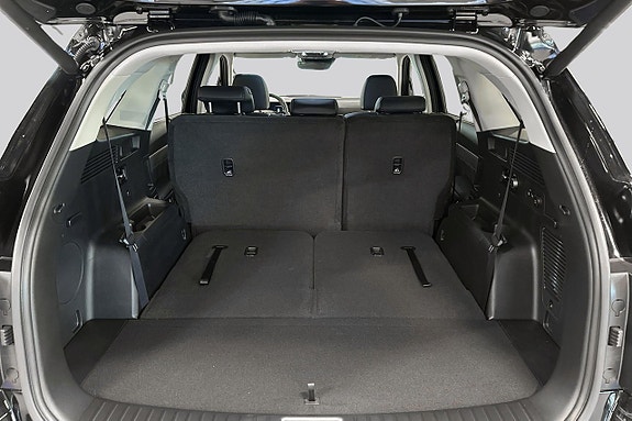 Kia Sorento 14 of 24