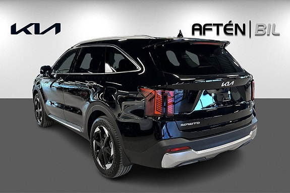 Kia Sorento 7 of 24