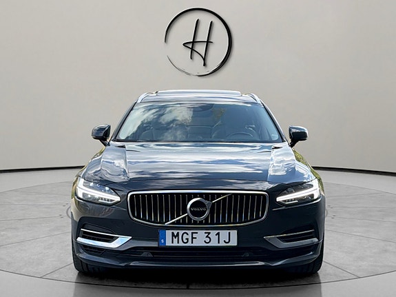 Volvo V90 3 of 30