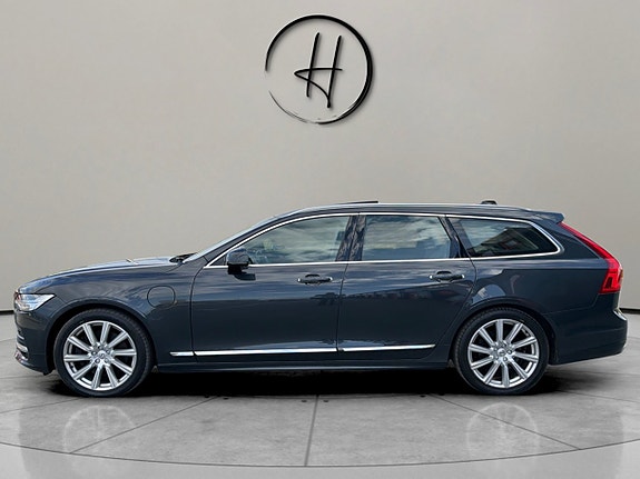 Volvo V90 6 of 30