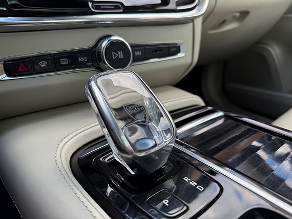 Volvo V90 16 of 30