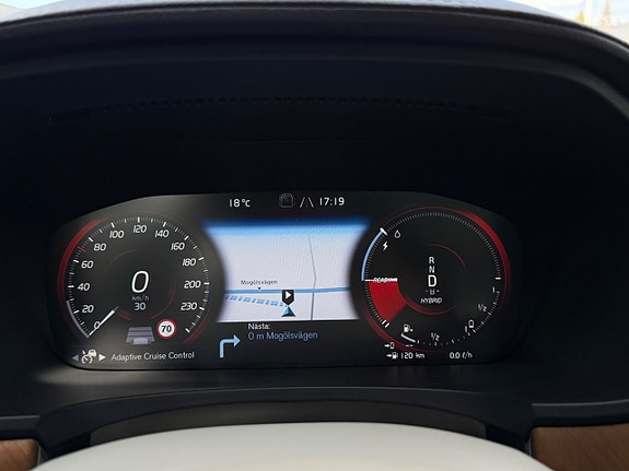 Volvo V90 17 of 30