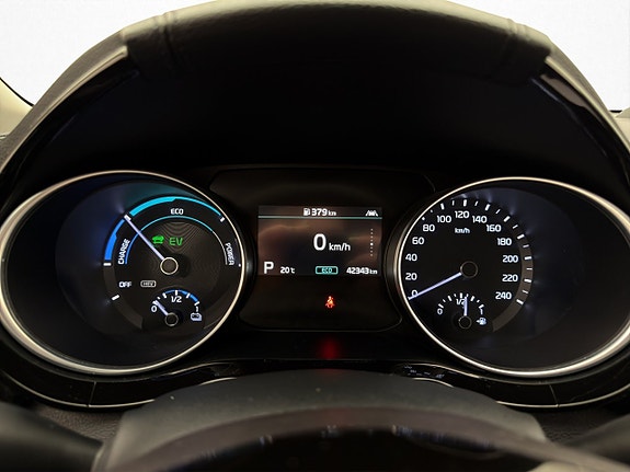 Kia Ceed 25 of 30