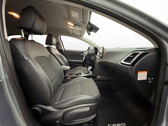 Kia Ceed 11 of 30