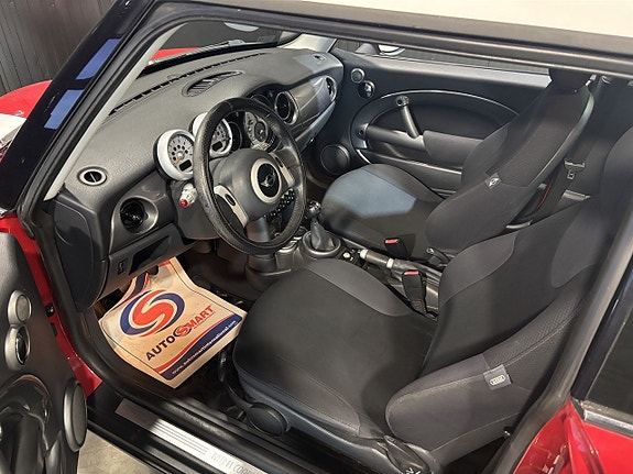 MINI Cooper 7 of 20