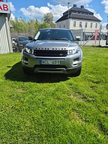 Land Rover Range Rover Evoque 2 of 5