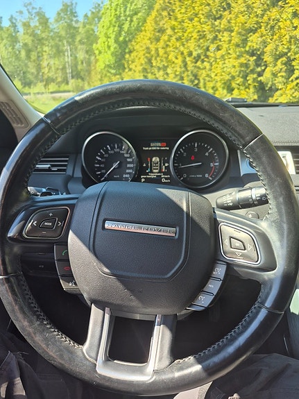 Land Rover Range Rover Evoque 10 of 11