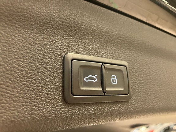 Audi A6 17 of 26