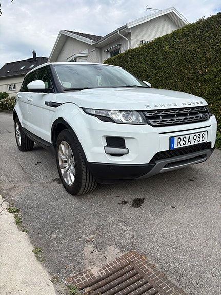 Land Rover Range Rover Evoque 2 of 5