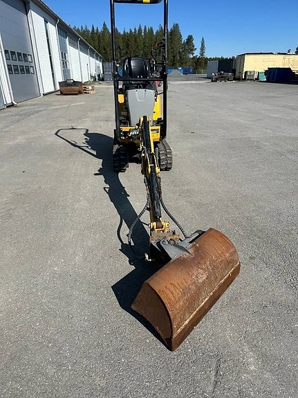 CAT 300.9D minigrävare, maskinvagn 155.000+moms 12 of 17